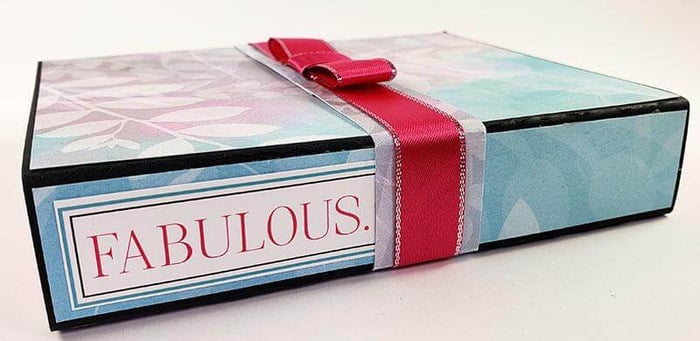 A Friendships Notecard Carrier makes the perfect gift.