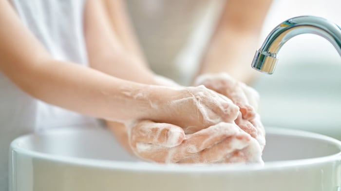 Vorbeugende feuchtigkeitserhaltende Vielwasch-Wunder-Seife