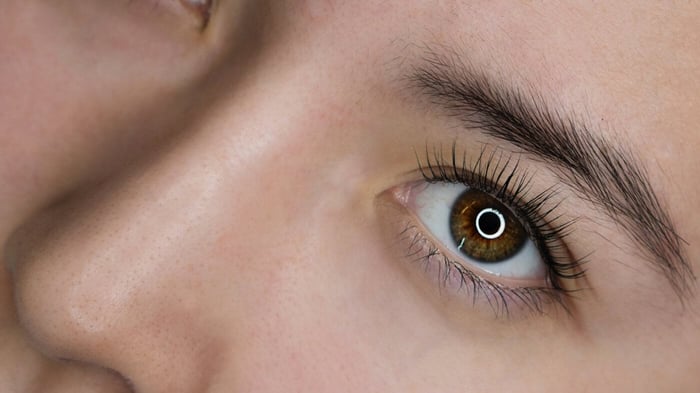 Understanding the Ingredients in Eyelash Growth Products: What Does 