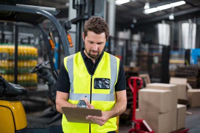 Value of Regular Forklift Maintenance (Checklist Inside)