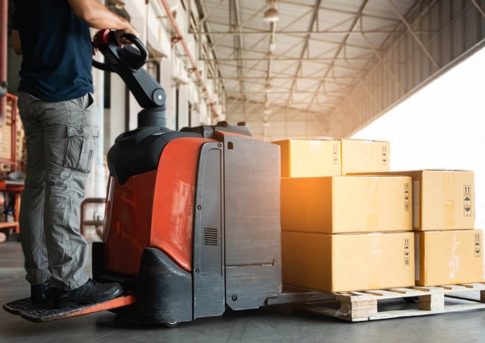 Electric Pallet Jack Buyers Guide