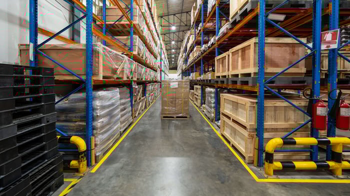 Optimizing Your Warehouse with Pallet Rack Spacing