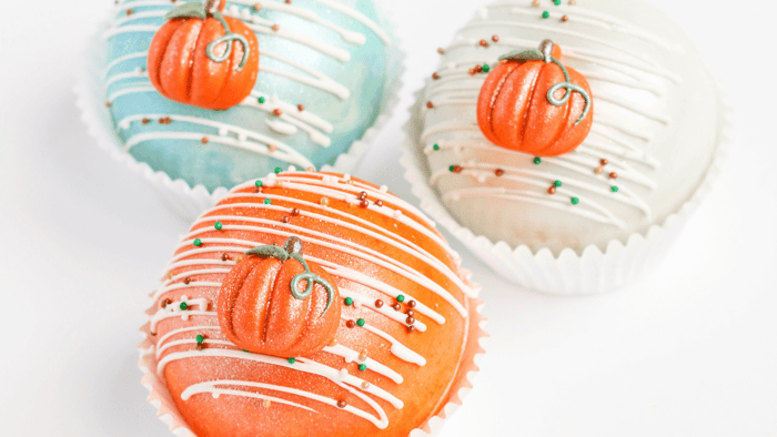 How To Make Hot Cocoa Bombs