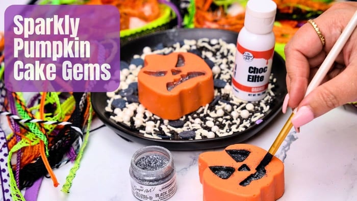 Sparkly Pumpkin Cake Gems For Halloween