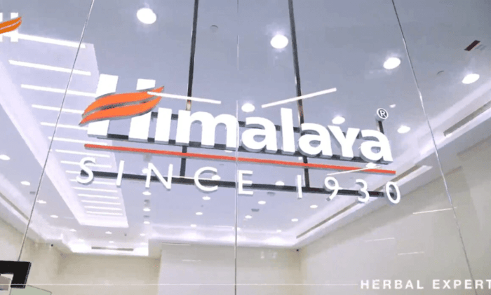 Il primo negozio Himalaya a Dubai