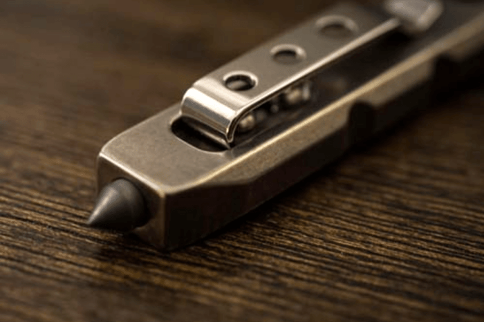 YOU NEED AN EDC PRY BAR...NOW!