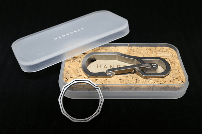 HOW HANDGREY REDEFINED THE TITANIUM CARABINER