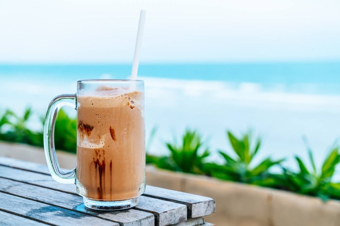 VANILLA COCONUT ICED COFFEE
