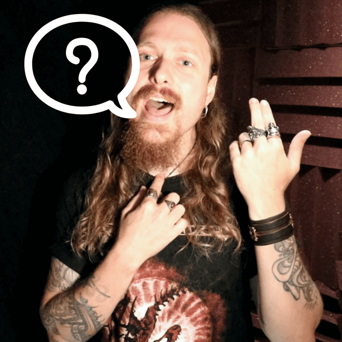 Stop lowering your tongue! [Tongue Tension Singing Tips]