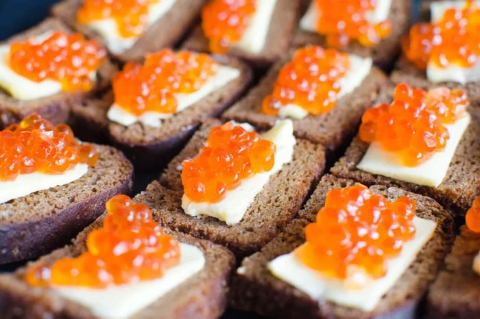 The Cultural Evolution of Caviar in Middle Eastern Cuisine