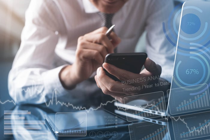 How to break a circular reference in Excel?