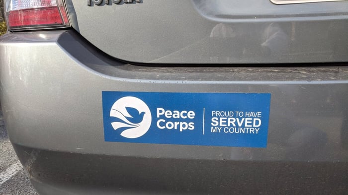 What is the Standard Bumper Sticker Size?