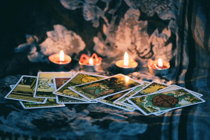 TAROT SERIES: THE DEVIL IN THE MAJOR ARCANA