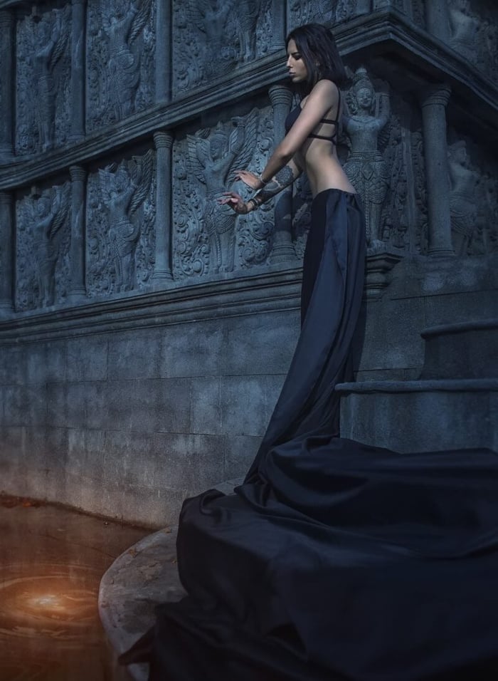 GODDESS SERIES: HECATE, WITCHCRAFT, THE MOON, AND THE NIGHT