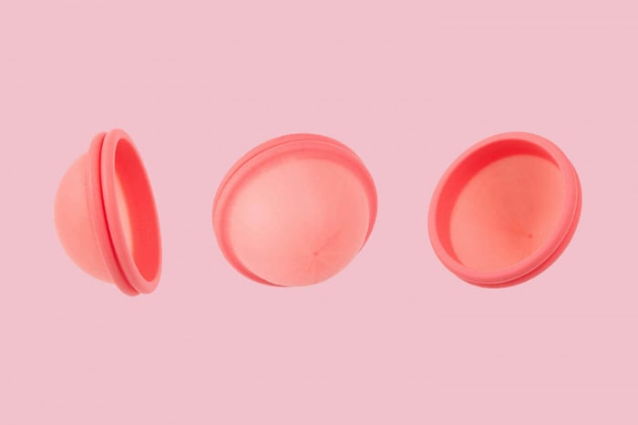 4 Leak-Free Menstrual Cups For Your Long-Term Peace of Mind