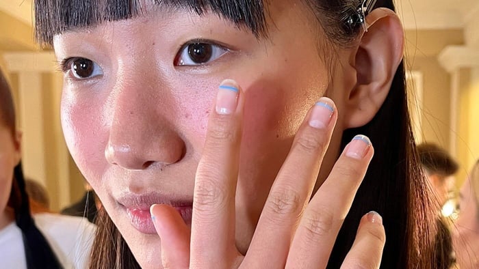 MIA SECRET SPONSORS STAUD SPRING NAILS