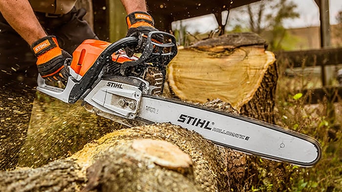 Petrol vs Electric Chainsaws: Which Should You Buy?