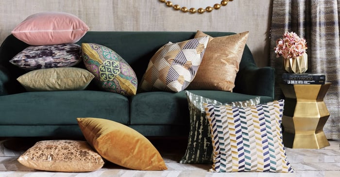 How to Choose the Best Decorative Pillow Inserts