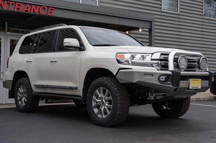 2019 Toyota Land Cruiser 200