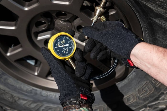 How to use an EZ Tire Deflator