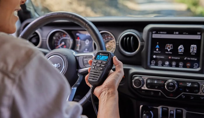 Why GMRS Radios Outshine FRS Radios for Overlanding