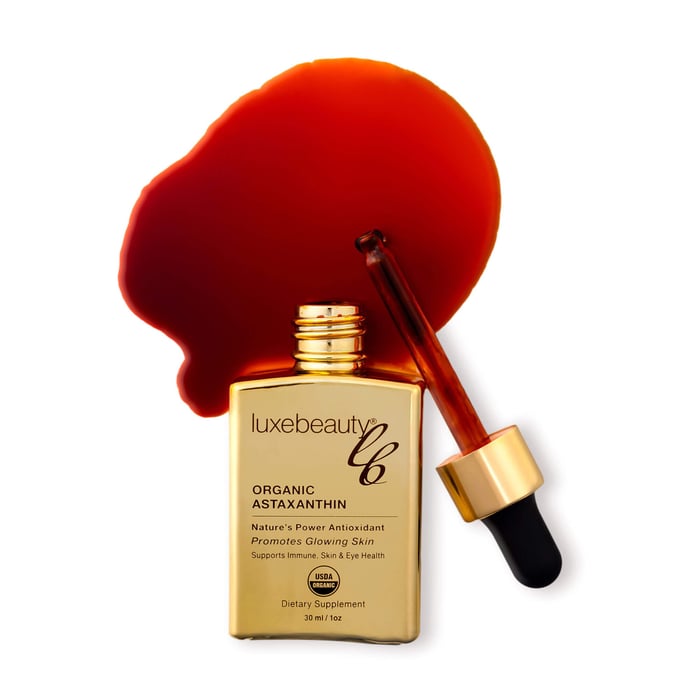 Gold bottle in Christina Aguilera’s Erewhon smoothie – Luxe Beauty Organic Astaxanthin