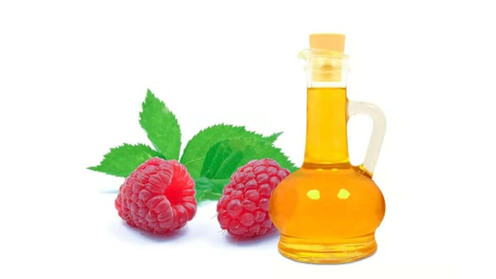 Why is raspberry seed oil good for skin?