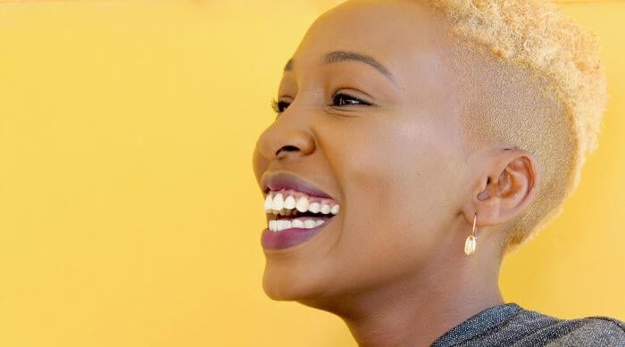 5 Ways To Permanently Remove Facial Hair (Plus Alternatives)