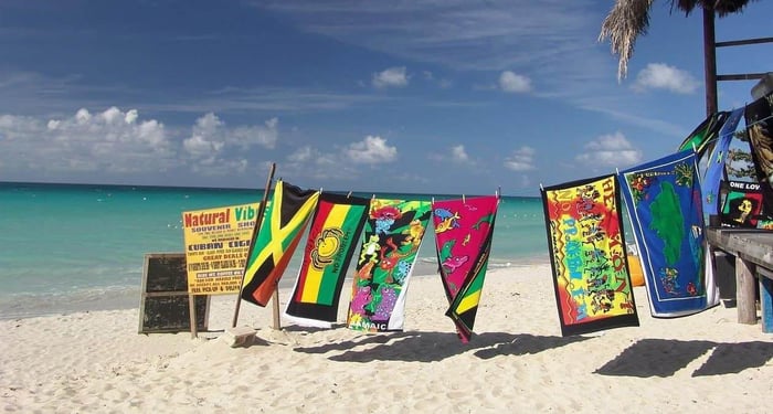 A Buying Guide for Beach Towels