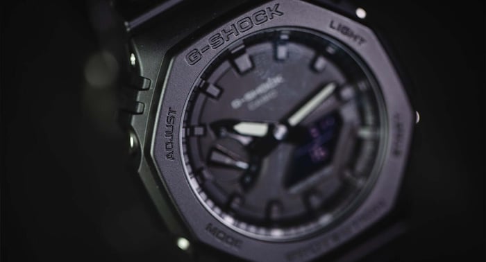 Simple & Effective: The G-Shock Carbon Core Guard GA-2100-1A1DR