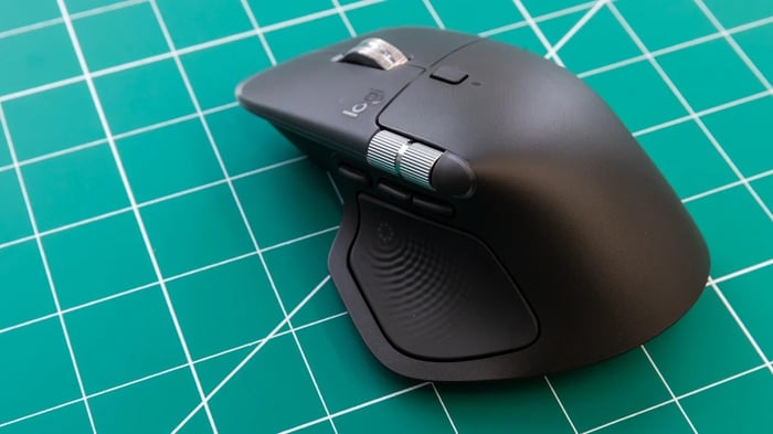 Ditch the Trackpad: Why a Pro Mouse is a Video & Audio Creator’s Best Tool