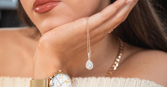 Everything You Need to Know About Floating Diamond Necklaces