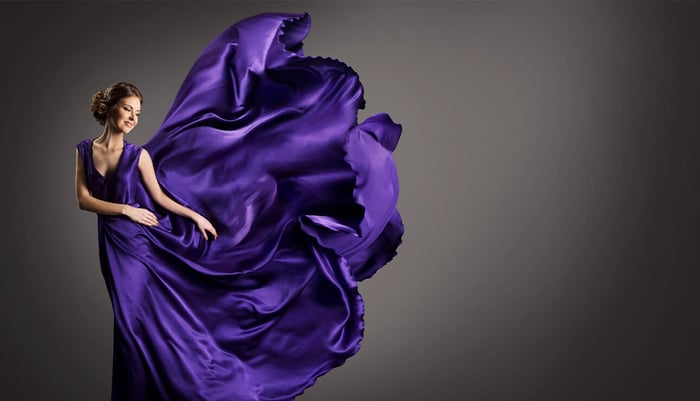 How To Accessorise A Purple Dress