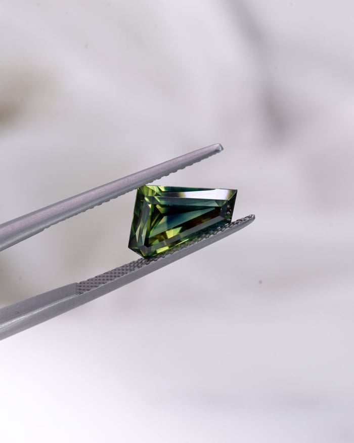 What is a Parti Sapphire?