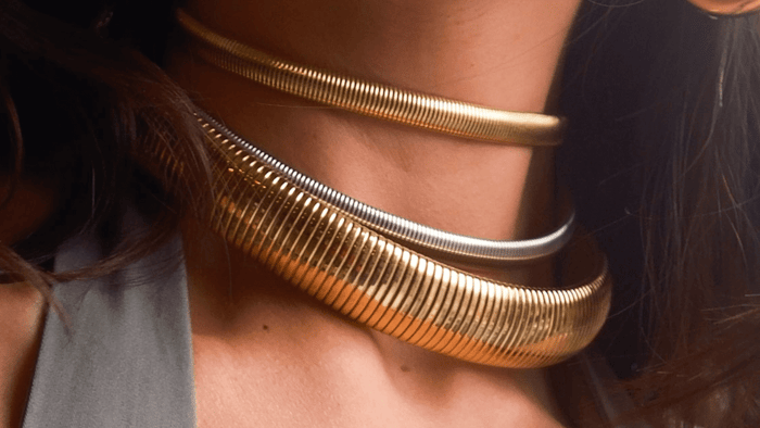 How To Wear Mixed Metals & Embrace Your Cool Girl Aesthetic