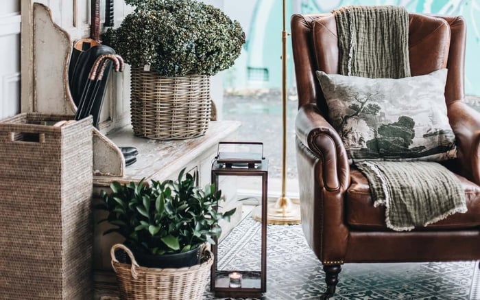 How to Decorate Equestrian Style: 7 Designer Tips