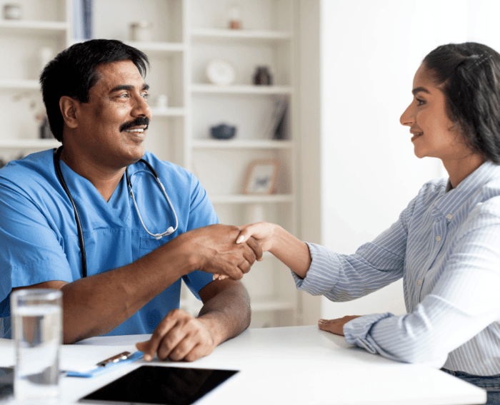 How Physical Therapists and Orthopedic Doctors Work Together for Better Patient Outcomes