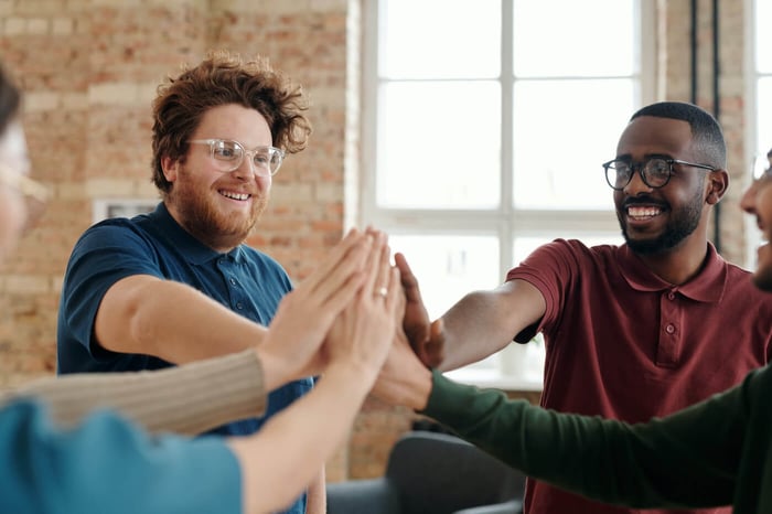 How Peer Support for Addiction Training Empowers Social Workers
