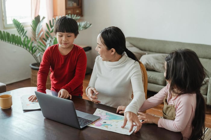 CBT for School Counselors: Essential Techniques for Supporting Children in Educational Settings