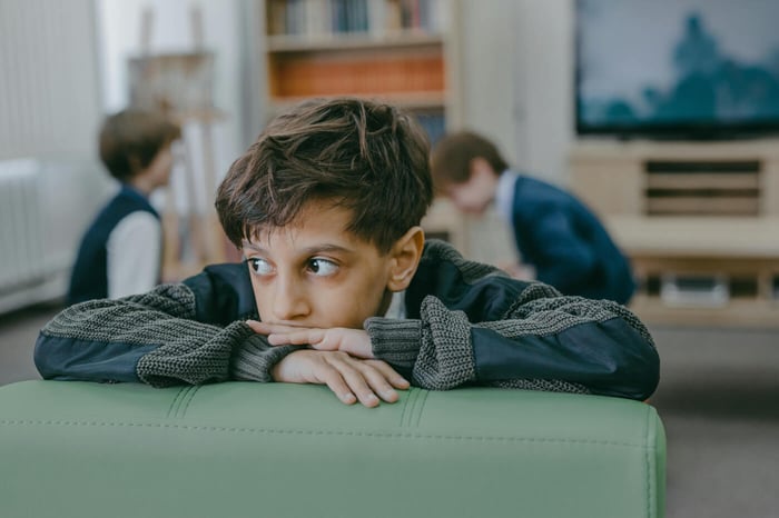 Effective Ways to Deal with Narcissistic Parents