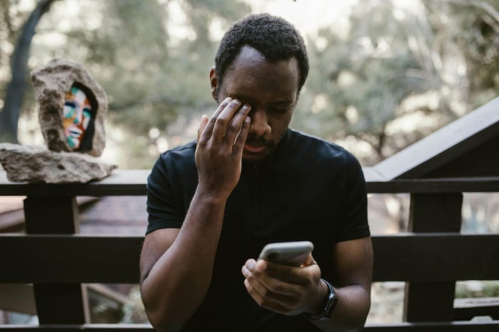 Recognizing Signs of Narcissistic Abuse: A Comprehensive Guide for Therapists