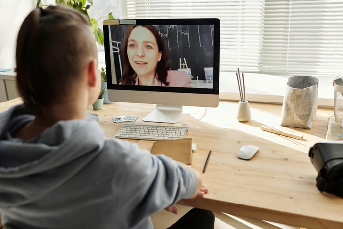 The Rise of Online Therapy for Teens