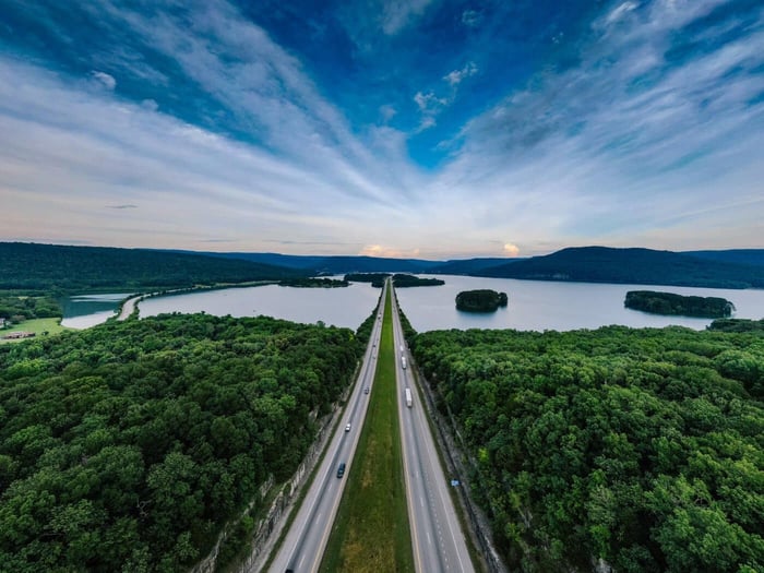 Therapy Trainings™ Tennessee offers CE for Social Workers, LPCs, and MFTs
