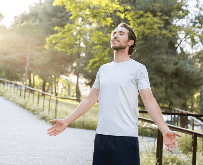 Hyperbaric Oxygen Therapy and Mental Health: A Clinical Briefing for Therapists
