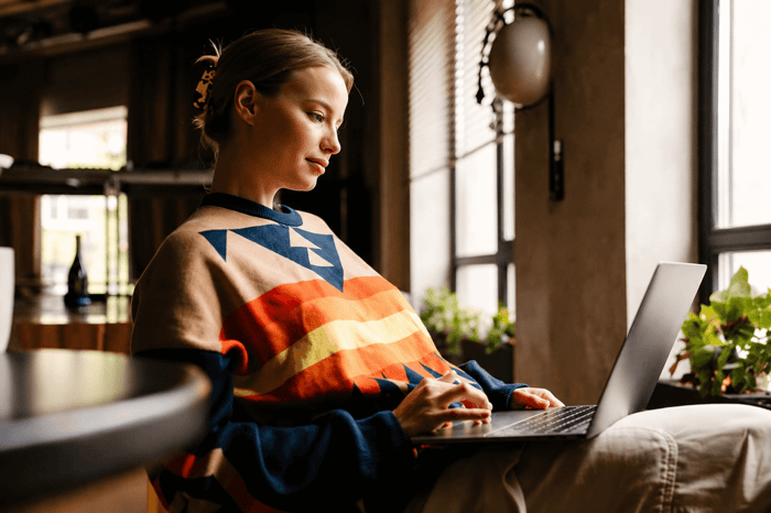 Free CEUs for Social Workers: Online Continuing Education Through Therapy Trainings