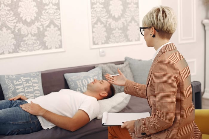 How EMDR Therapy Helps You Heal from Trauma