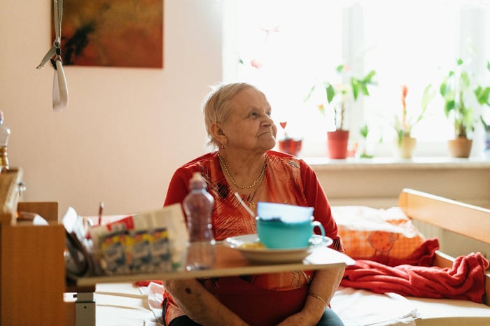 How to Provide Proper Care to Elders with Dementia
