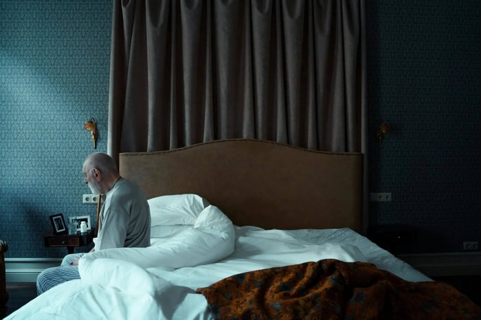 How to Help Seniors Grieve the Death of a Partner