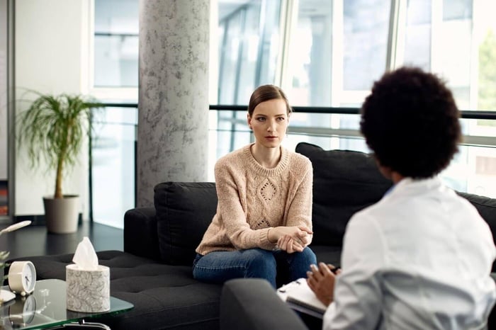Transference and Countertransference: Navigating Complex Therapeutic Relationships