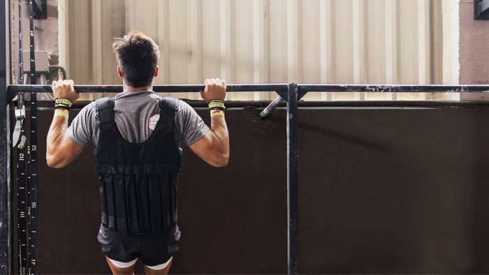 Gewichtsweste Workout für mehr Kraft und Ausdauer | ATLETICA